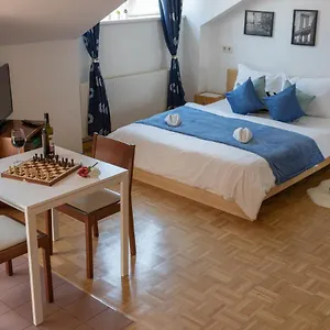  Apartament Yeshello Central Station Studio
